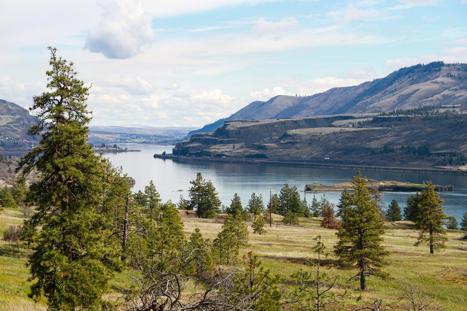 Default columbia river